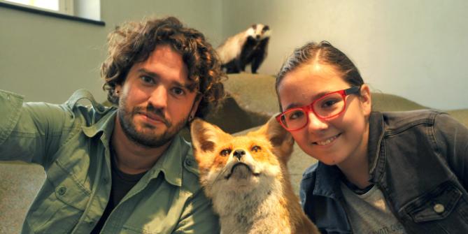Selfie mit ausgestopftem Fuchs im Naturmuseum Winterthur
